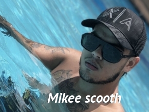 Mikee_scooth